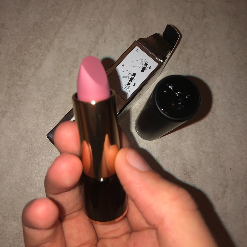 L’ABSOLU ROGUE Matte Lipstick